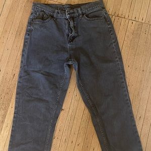 Black high waisted boyfriend jeans